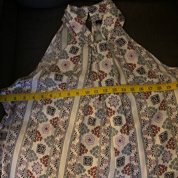 Ann TAYLOR HALTER TOP NWT SIZE L VERY COLORFUL - Picture 9 of 9